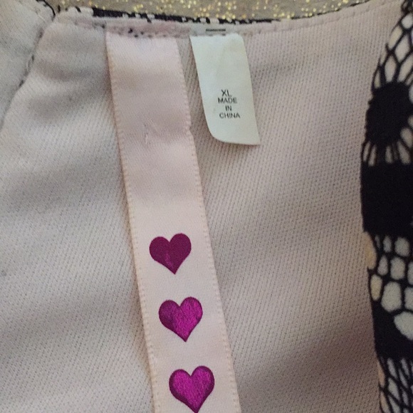 🚨SOLD 🚨Three Hearts Nude & Black Dress - Picture 3 of 6